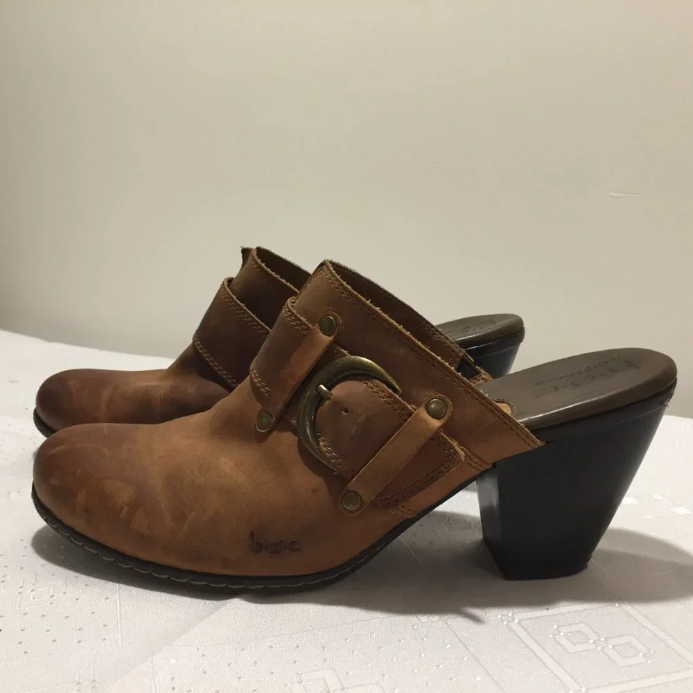 Born b.o.c. Clogs - Picture 1 of 16